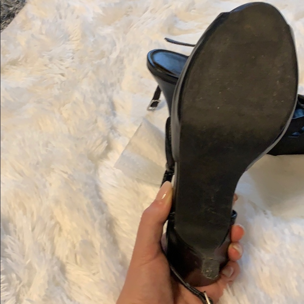Stilettos - Picture 3 of 3
